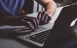 意大利逆转胜卢森堡，提前出线